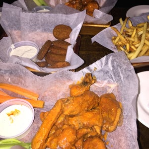 The 15 Best Places for Chicken Wings in the West Village, New York