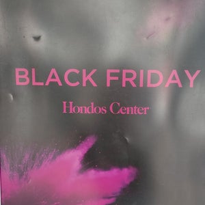 Hondos Center