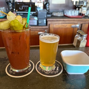 The 15 Best Places for Brunch Cocktails in Madison