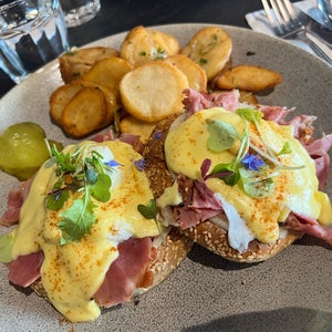 Eggspectation