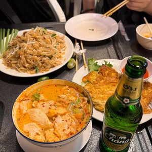 Mama Mia Bangkok