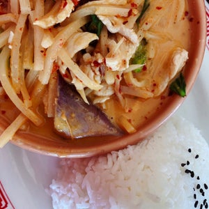 The 15 Best Places for Green Curry in Portland