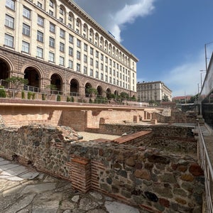 Ан?и?ен комплекс Се?дика (Serdica ancient complex) / ?одземие (Vault Serdica) (Ан?и?ен комплекс Се?дика / ?одземие)