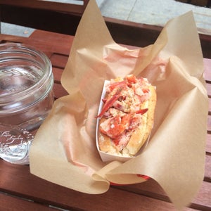 The 15 Best Places for Lobster Rolls in Chicago