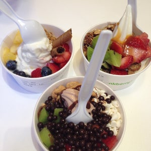 The 9 Best Places for Fruit Toppings in New York City