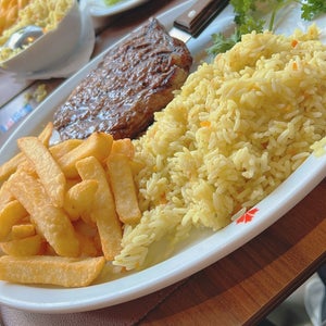Maple Bar & Grill