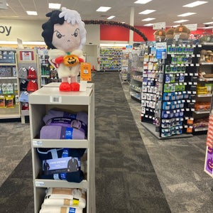 CVS pharmacy