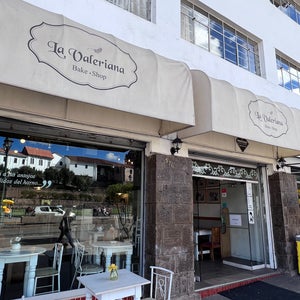 La Valeriana - Bake shop