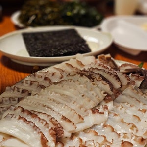 The 15 Best Places for Seafood in Seoul