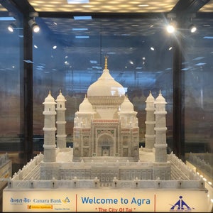 Agra Airport (AGR)