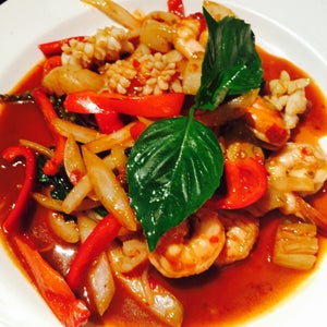 The 9 Best Places for Tom Yum Soup in Chelsea, New York