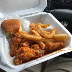 The 9 Best Places for Wing Sauces in Daytona Beach