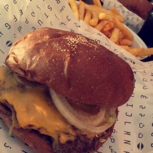 The 15 Best Places for Burgers in Jeddah