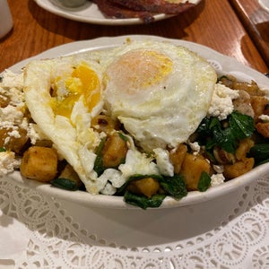 The 9 Best Places for Corned Beef Hash in Near North Side, Chicago