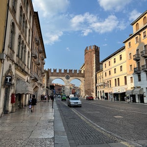 Piazza Renato Simoni