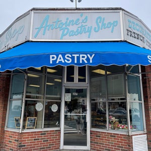 The 15 Best Places for Pastries in Newton