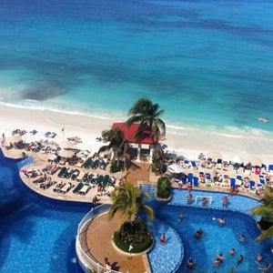 The 15 Best Places with a Swimming Pool in Cancún