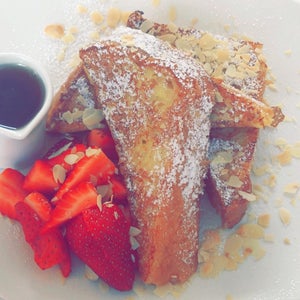 The 15 Best Places for French Toast in Dubai
