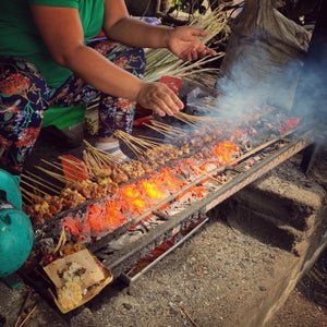 Warung Sate Nyoman Bledor