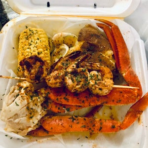 The 13 Best Places for Grilled Seafood in Detroit