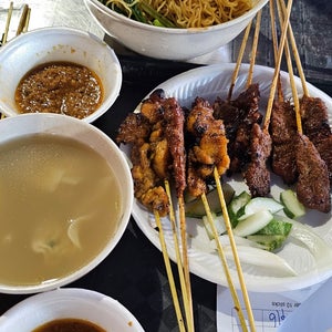 Lau Pa Sat Satay Street