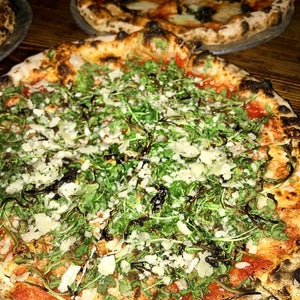 The 7 Best Places for Veggie Pizza in Baltimore