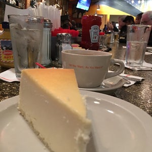 The 15 Best Places for Cheesecake in the Theater District, New York