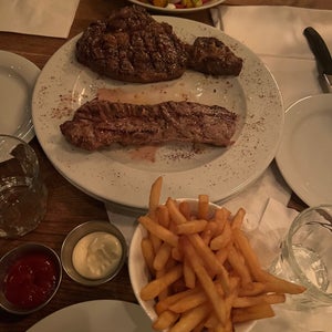 Meat Bar (??? ?ר)
