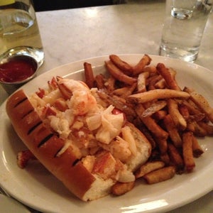 The 15 Best Places for Lobster Rolls in Boston