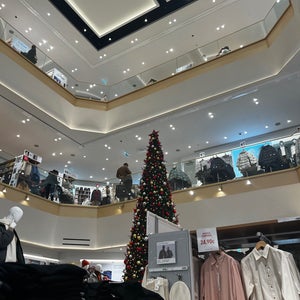 Uniqlo