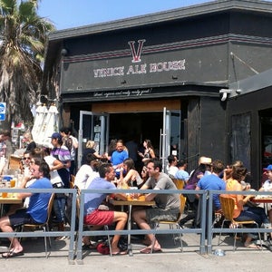 The 11 Best Places with a Large Beer List in Venice, Los Angeles