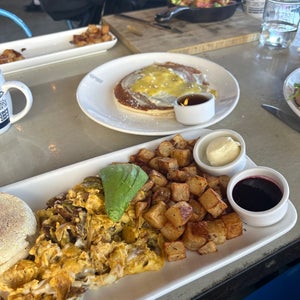 The 15 Best Places for Brunch Food in Pacific Beach, San Diego