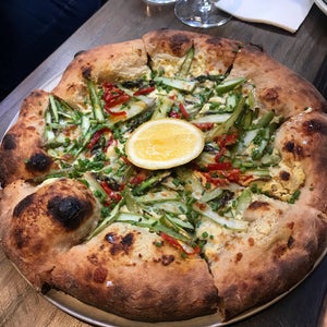 The 11 Best Places for Homemade Pizzas in Chicago