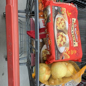 Grocery Outlet Bargain Market