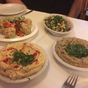 The 15 Best Places for Hummus in Buenos Aires