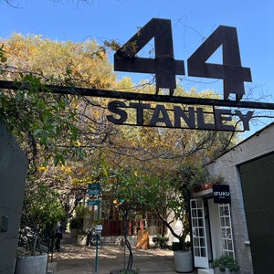 44 Stanley Ave
