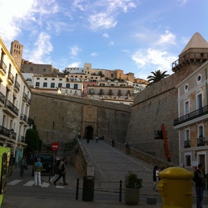 Plaça de la Constitució