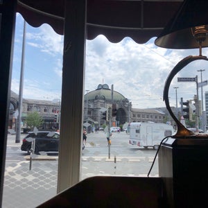 Atelier-Bar