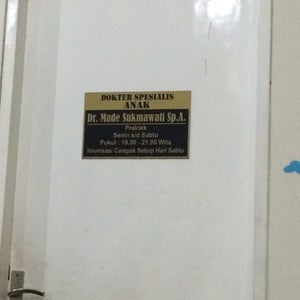 Apotik Anugerah Renon