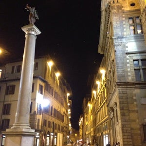 Piazza Santa Trinità