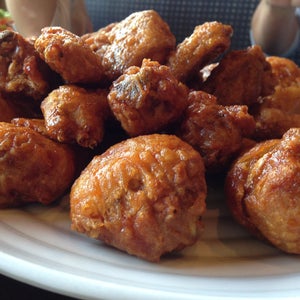 The 15 Best Places for Wing Sauces in Boston