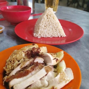 The 7 Best Places for Hainanese Chicken Rice in Kota Kinabalu