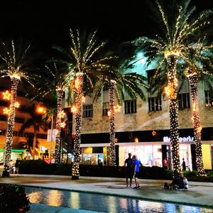 The 15 Best Places for Malls in Miami Beach