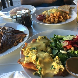 The 15 Best Places for Stuffed French Toast in Los Angeles