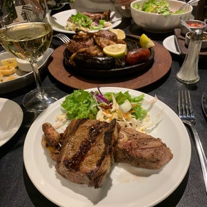Casimiro Bigua Parrilla