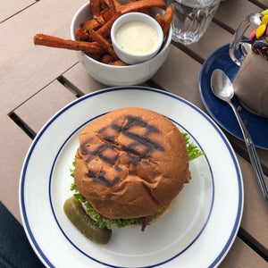 Døgnvill Burger Bjørvika