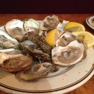 The 15 Best Places for Oysters in Downtown Boston, Boston