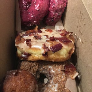 The 15 Best Places for Donuts in Santa Monica