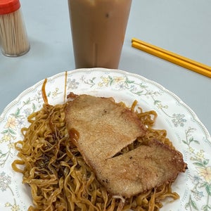 ??輝???