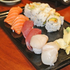 The 7 Best Places for Nigiri Sushi in Oakland